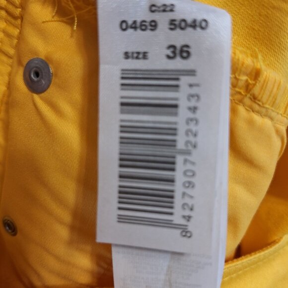 Hot and Sexy Mango Cotton Summer Shorts Size 4 - Picture 7 of 8